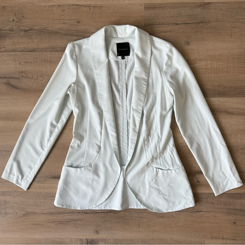 Mint green open front crepe blazer - Medium NWOT - Picture 2 of 3
